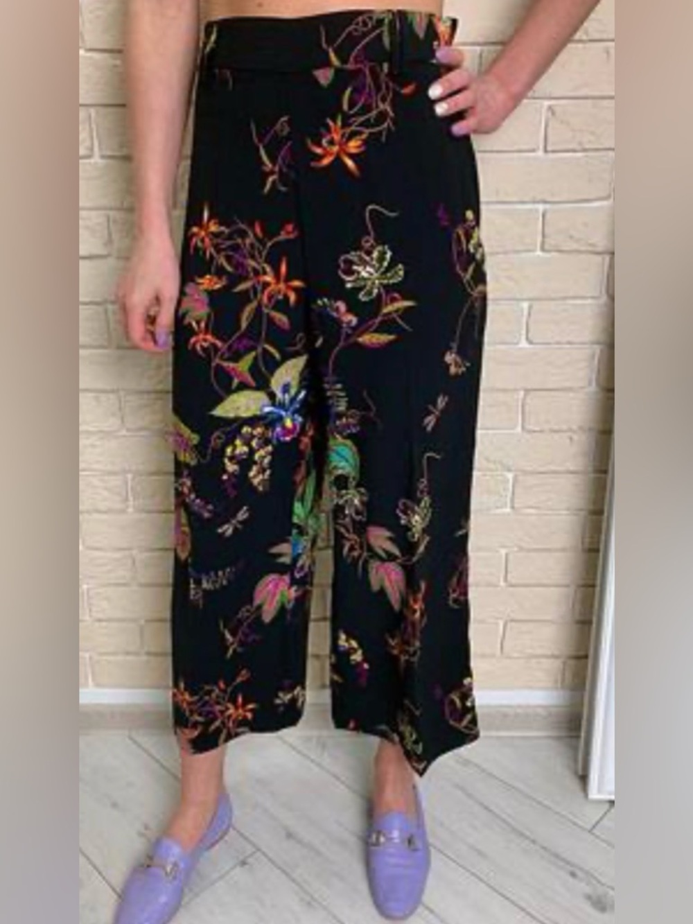 H&M Size 10 Floral Wide-Leg Cropped Colourful Patterned Pants